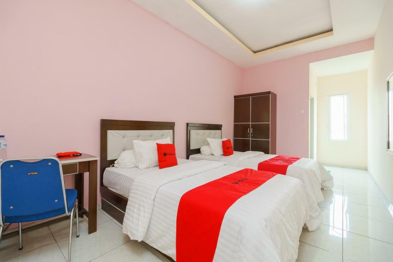 Reddoorz Syariah Near Simpang Sekip Palembang Ξενοδοχείο Εξωτερικό φωτογραφία